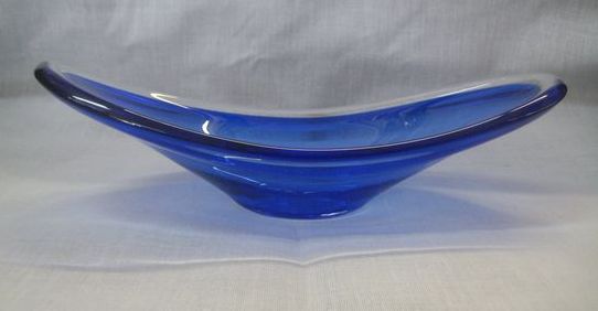 Magnor Art Glass Bowl  SOLD